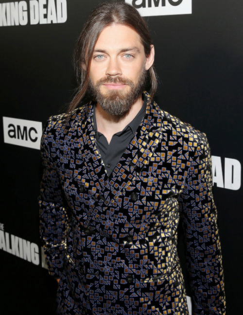 dailytwdcast:Tom Payne attends The Walking Dead Premiere and...