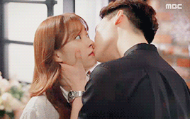 W: Oh Yeon Joo qua mặt Yoon So Hui, chính thức trở thành nữ chính của bộ truyện W