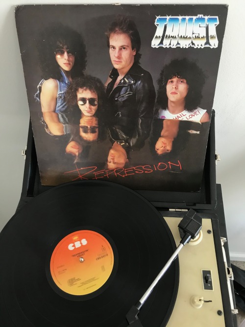 vinylspinning