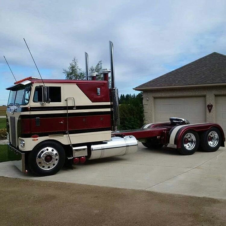 Semitrckn — Coe Peterbilt custom 352