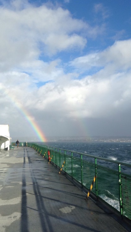 allergic2honeydew:ALSO check out this double rainbow