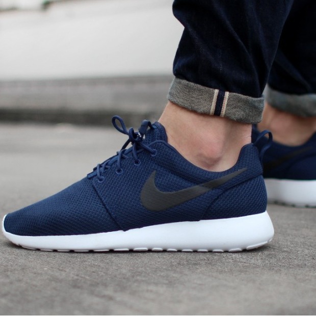 nike roshe midnight navy