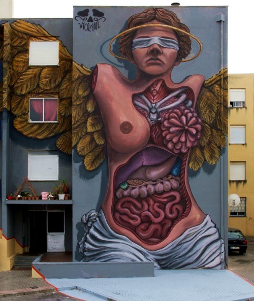 crossconnectmag:Street Artist: ViolantLet’s have a look at the...