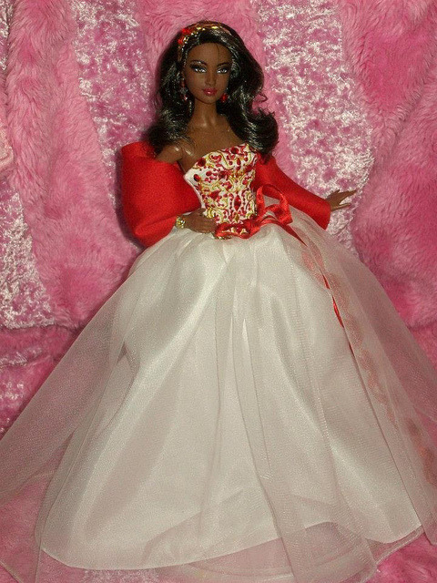 holiday barbie 2010