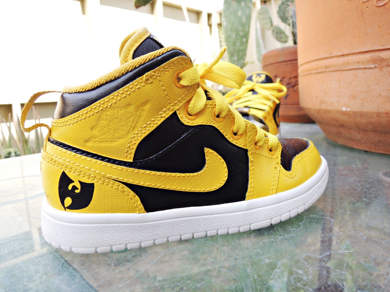 wu tang aj1