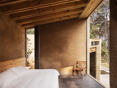 Entrepinos Housing / Taller Hector Barrosoph: Rory Gardiner