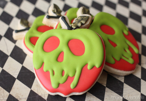 sweetoothgirl:Poison Apple Sugar Cookies