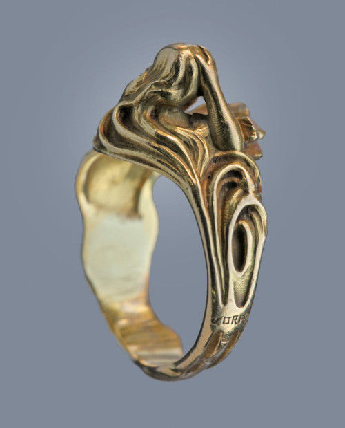 lillithblackwell:Louis ZorraArt Nouveau Ringc. 1900 France