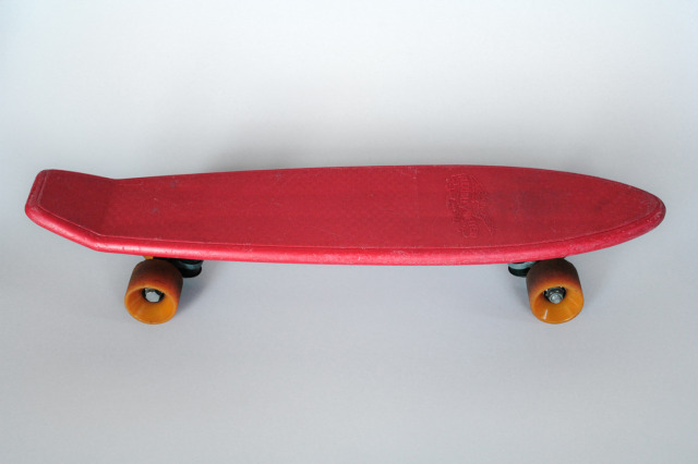 VINTAGE-SKATEBOARDS.com 60's & 70's Collection - RED PLASTIC FLEXIBLE ...