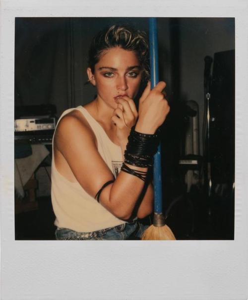 twixnmix:Madonna Polaroids by Richard Corman, 1983.In June...