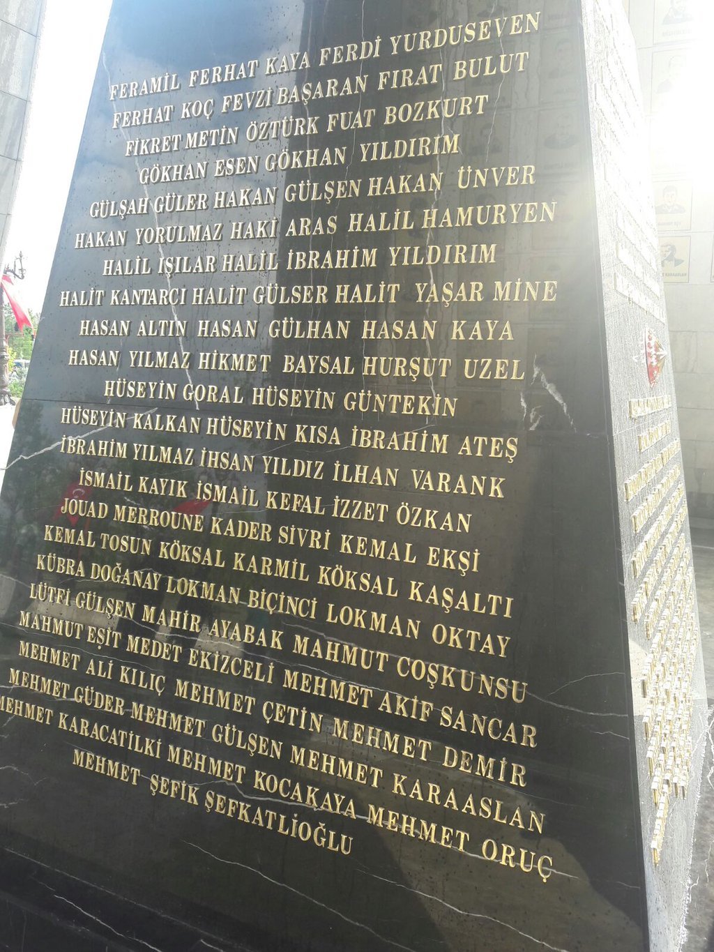 Rüyada ateş etmek silah görmek ve kullanmak, Silahla birisine ateş etmek ne anlama gelir Rüyada ateş etmek silah görmek ve kullanmak, Silahla birisine ateş etmek ne anlama gelir