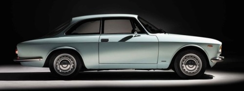 musicandmotors:An Alfa Romeo Giulia Sprint GT featured in...