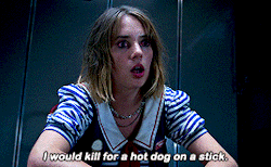 (f/libre) natalia dyer Tumblr_pu7yne8ElX1w37iw6o4_250