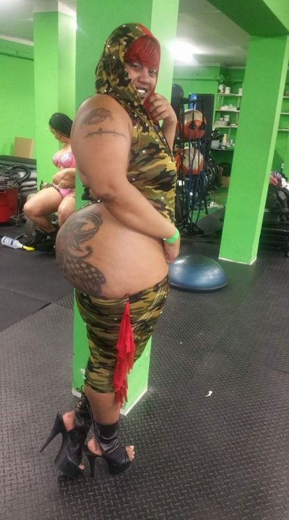 ofthespiritqueen:BBW  stripperBeautiful