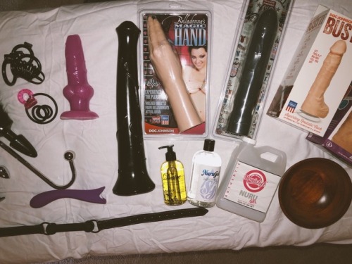 naughtycouple0921:Added some new toys to our collection this...