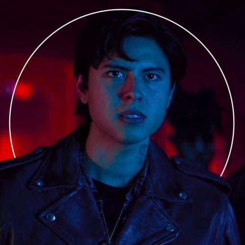 Sweet Pea in Season 2 Riverdale Icons Requests are... - Multifandom