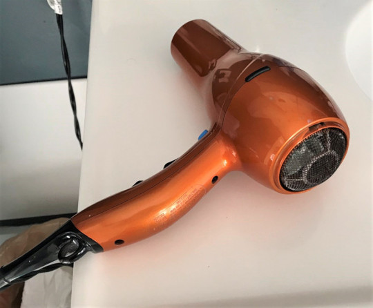 0 hair dryer
