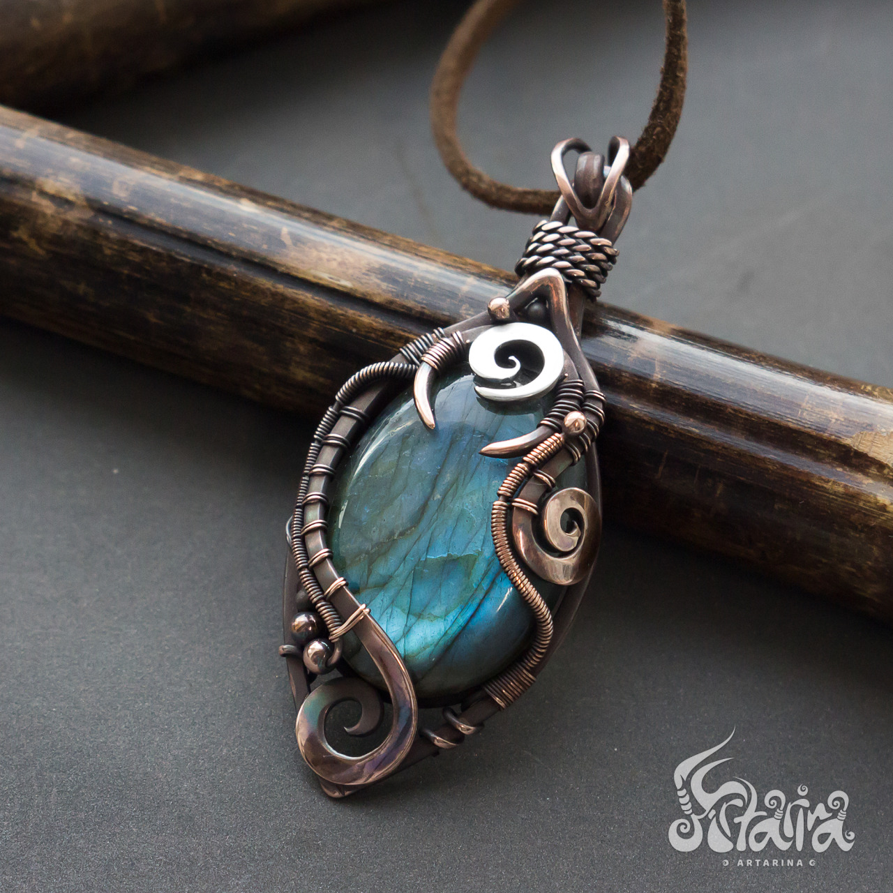 Artarina - Wire Wrapped Jewelry