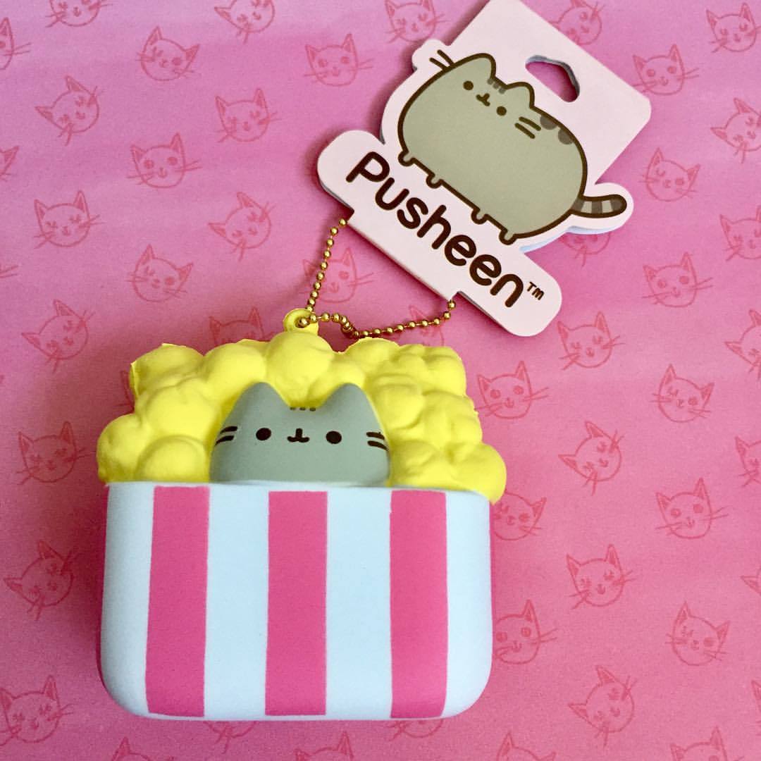 popcorn pusheen