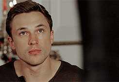 [Image: tumblr_inline_oyddltseTb1rifr4k_540.gif]