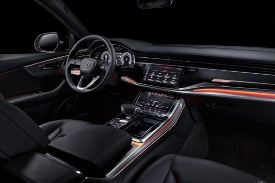 audi q8 interior