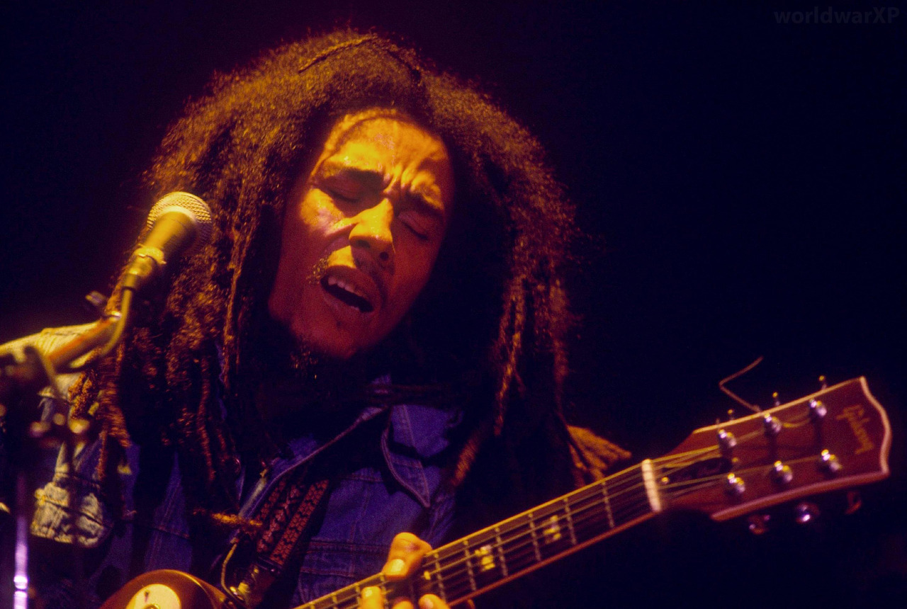 Marley performing at Madison Square Gardens on... - worldwarXP