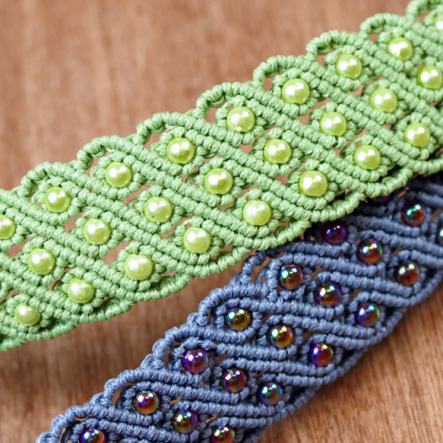 macrameschool:Beaded Triple Wave Macramé Bracelet Tutorial