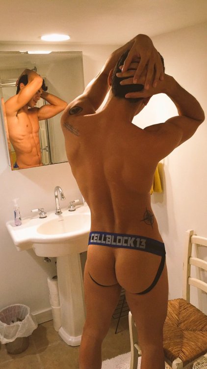 chacal90:latinosworld1:http://latinosworld1.tumblr.com/AKA:...