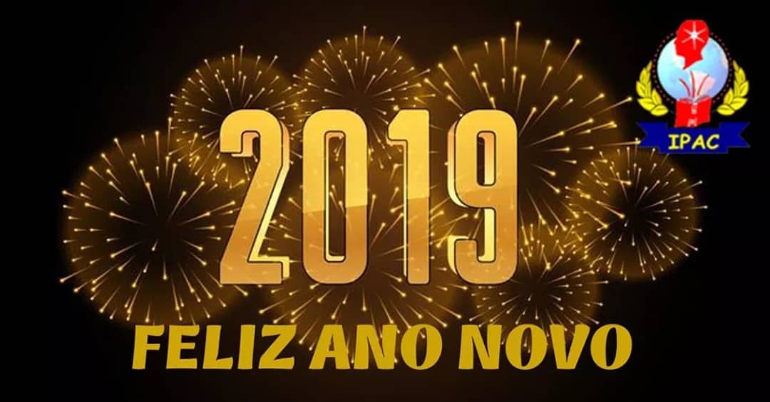 <p>É hora de receber o Ano Novo com alegria e esperança no coração. <br/>
De deixar o ruim no passado, eabraçar o futuro com otimismo.<br/>
Vamos fazer desta virada de ano um recomeço de tudo que é bom. <br/>
Um renovar de sentimentos positivos, e um renascer de velhos sonhos.</p>
<p>Desejo muita felicidade para este ano. Que sejam 365 dias de realizações, sucesso e muita prosperidade. <br/>
FELIZ ANO NOVO!!!!<br/>
#2019 #anonovo #reveillon2019 #ipac #confraternização (em IPAC)<br/>
<a href="https://www.instagram.com/p/BsE81LAjyTZ/?utm_source=ig_tumblr_share&igshid=egndzkbfdv8k">https://www.instagram.com/p/BsE81LAjyTZ/?utm_source=ig_tumblr_share&igshid=egndzkbfdv8k</a></p>
