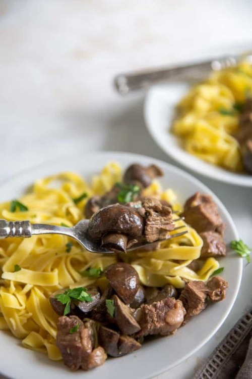 foodffs:Crockpot Beef Tips with NoodlesFollow for recipesIs...