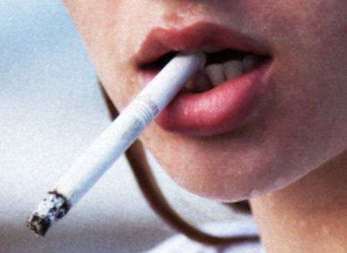 my uplods smoke smoking smoker marlboro lips vintage photo photography indie dark indie grunge aesthetic wishing queue the best