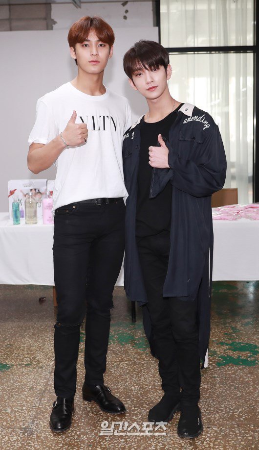 SEVENTEEN — [PRESS] | MINGYU & JOSHUA AT S.E.S. GREEN HEART...