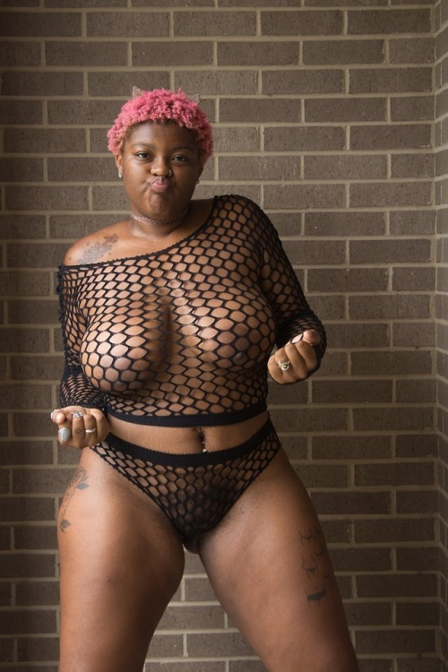 yournudemom:Before I rant, these AMAZING photos are byIG:...