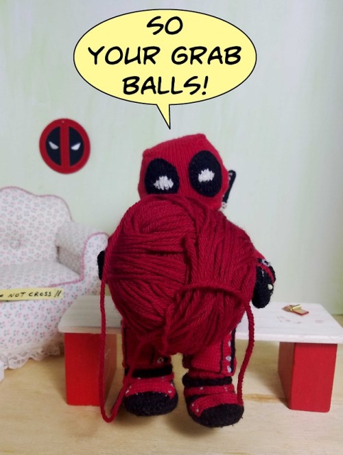 Teaser for the next part of the Deadpool Balls knit along.