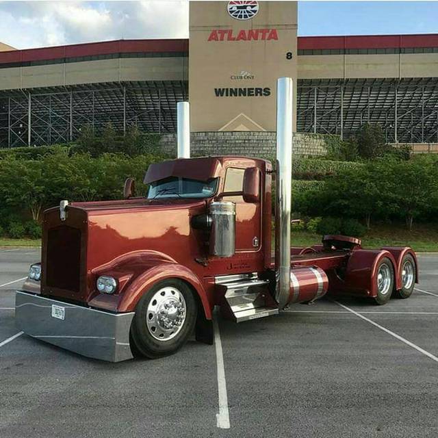 Semitrckn — Kenworth Custom W900l