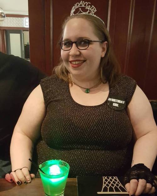 happy birthday @ladybubblegum ! yes, her drink glows (at Dave...