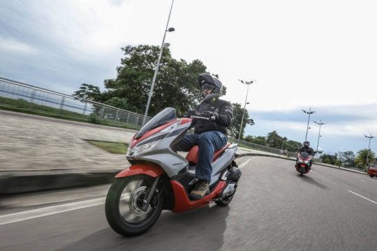 Scooters à venda no Brasil