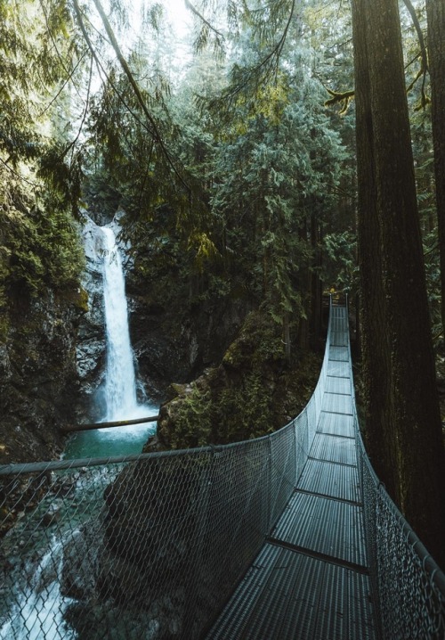 s-m0key:Cascade Falls - By