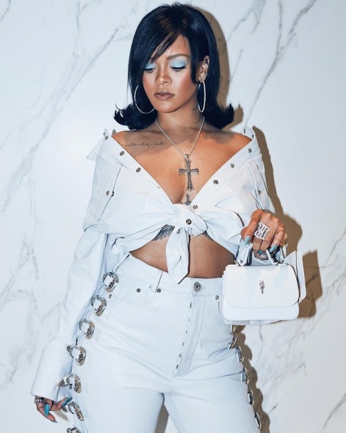 rihannafenty1988:Coachella 2018