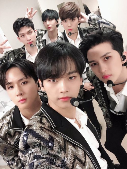 translatedvixx:@RealVIXX_Japan:「#VIXX LIVE LOST FANTASIA IN...