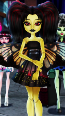 Monster High Luna Mothews Doll Online
