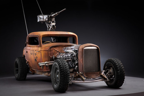 utwo:Fury Road Mad Max Cars© john platt