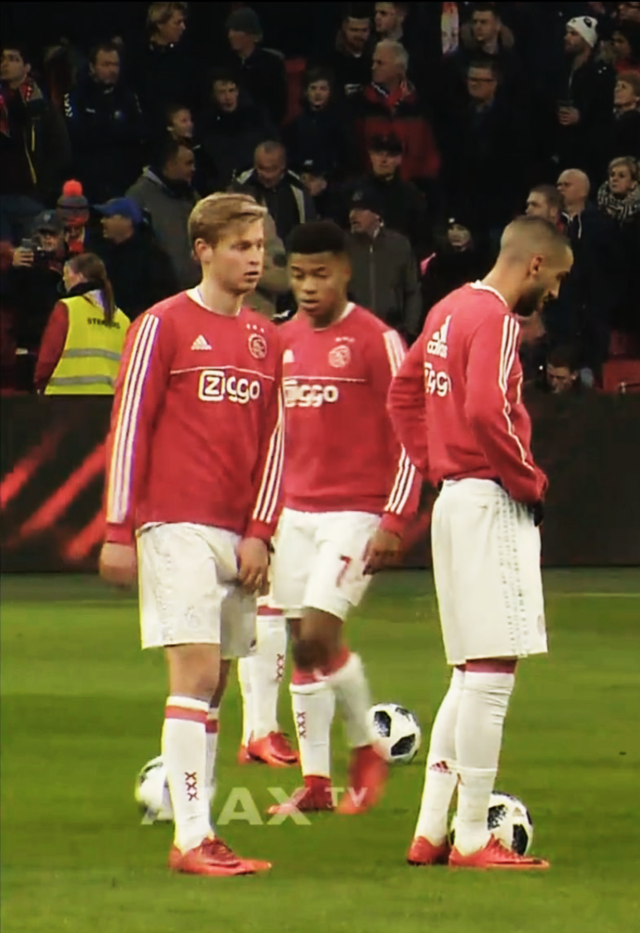 Twitter: DutchMaleCelebs — Frenkie de Jong | Dutch soccer player [c]...