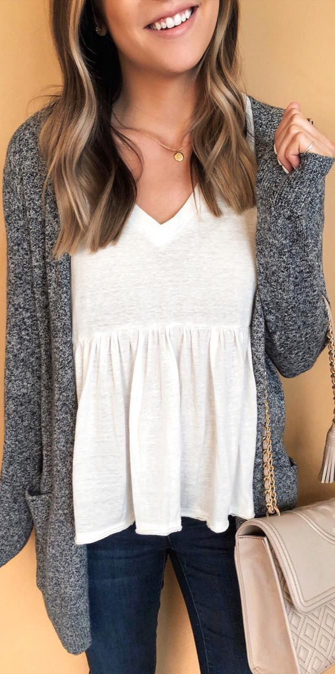 celeb, history of fashion, #Pretty, #Top Last chance to grab this cardi for 40% off ($20.99)!! Comes in a few other colors too! Also love this sweet little peplum tee so much that I had to grab it in white (I also have the gray) and they just came out with a tank version, so I linked that one too! | Shop my posts at thestyledpress.com/shop or by following me on the app! 