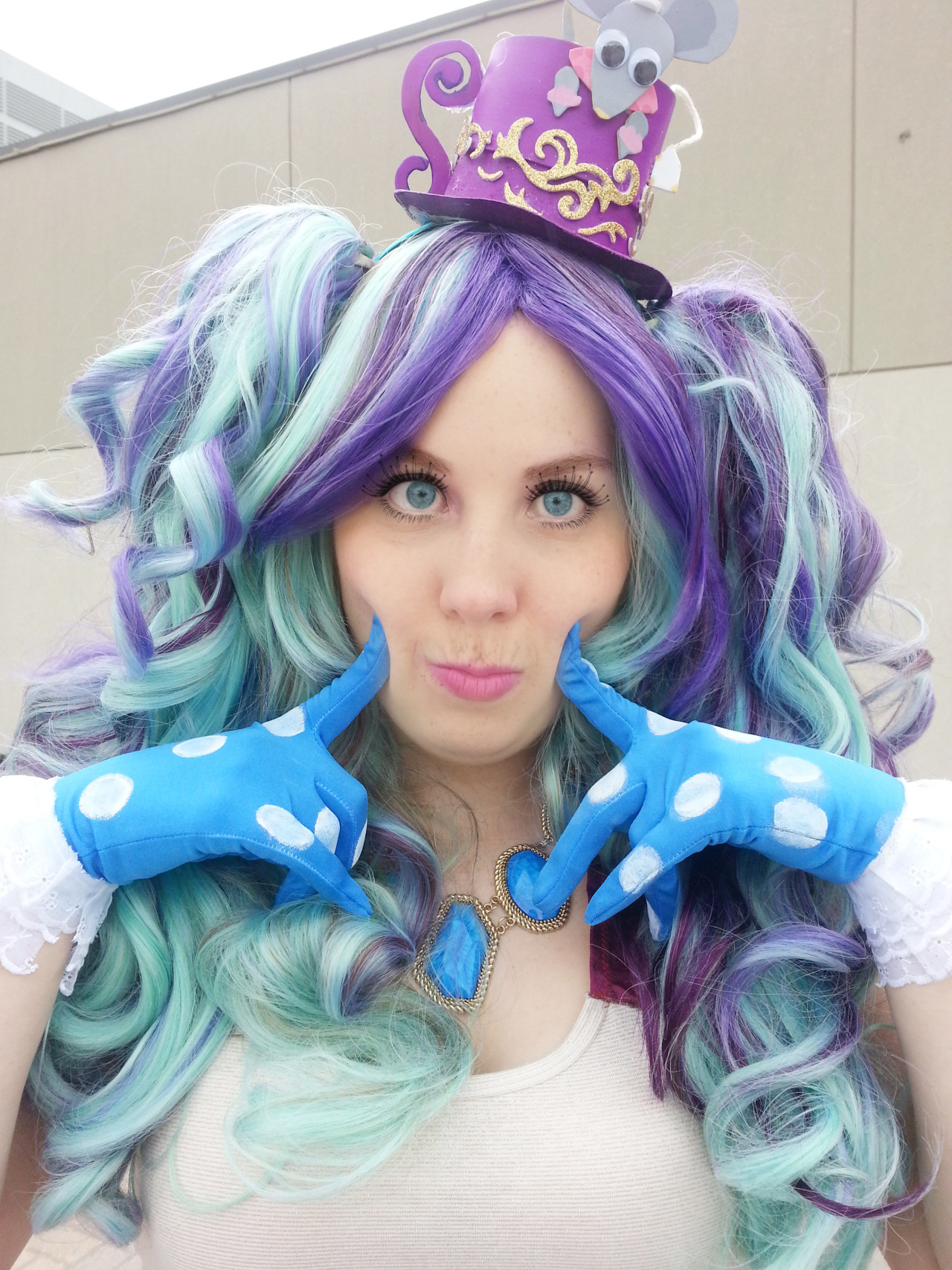 , Madeline Hatter Ever After High Cosplay: Shides...