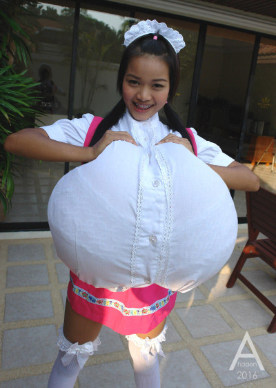 Best of Farang ding dong huge boob photos Anime girl up skirt