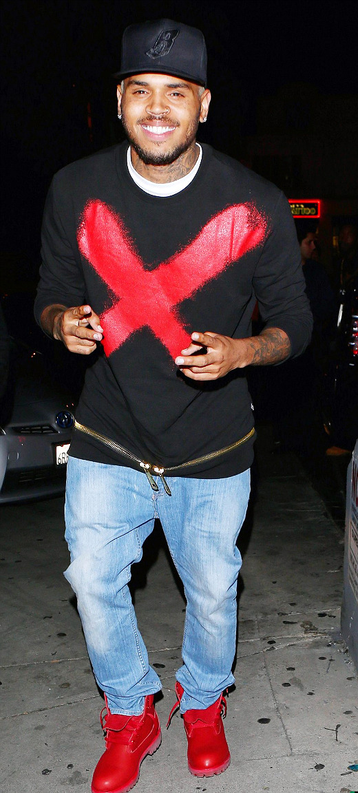 chris brown wearing timberlands