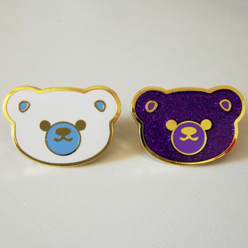 Bear pins arrived! There are some left after sending preorders...