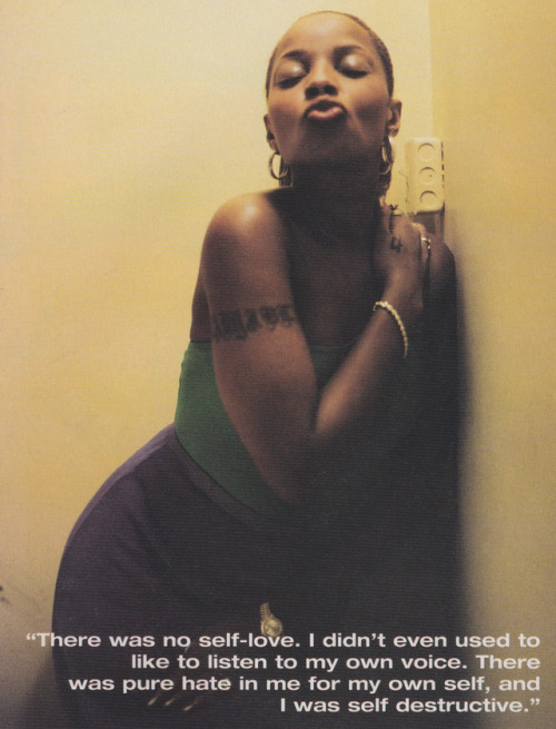 flyandfamousblackgirls:Mary J. Blige (1997)