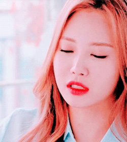 Luna: 03. PaintMe Tumblr_ontjfgCJLy1v6hjh7o2_250